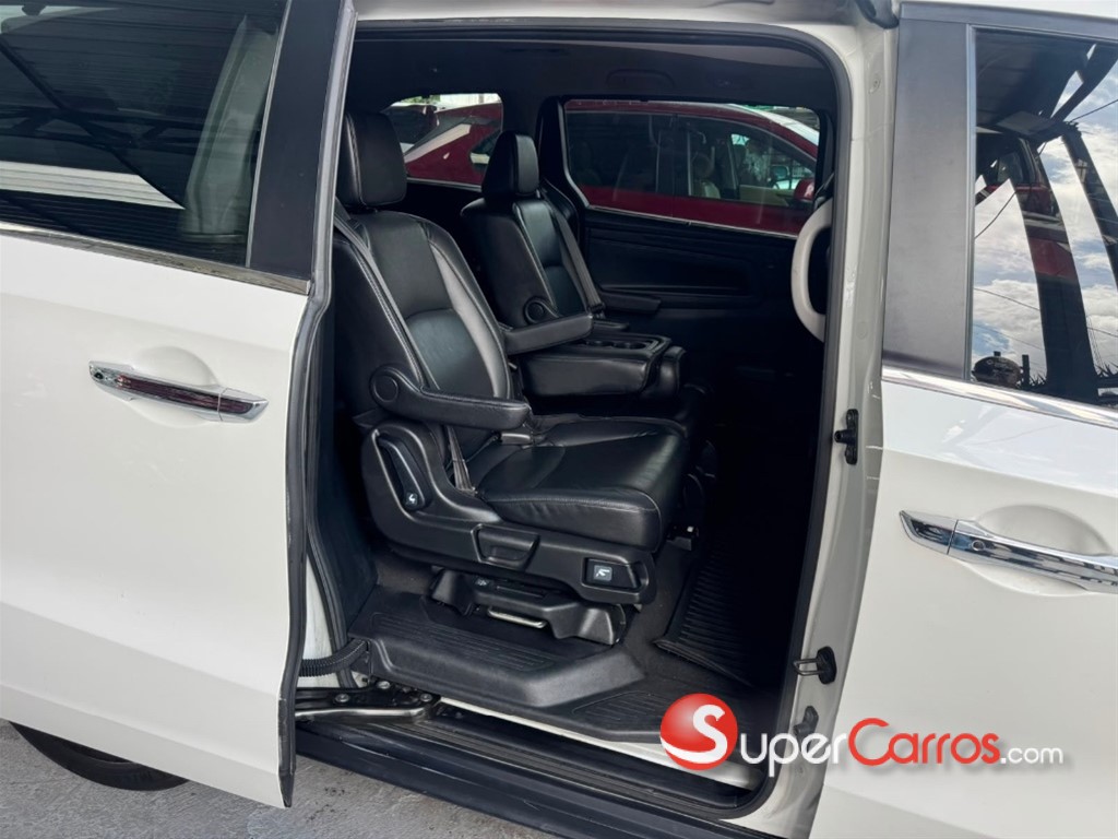 2022 Honda Odyssey EXL — foto 11 / 12