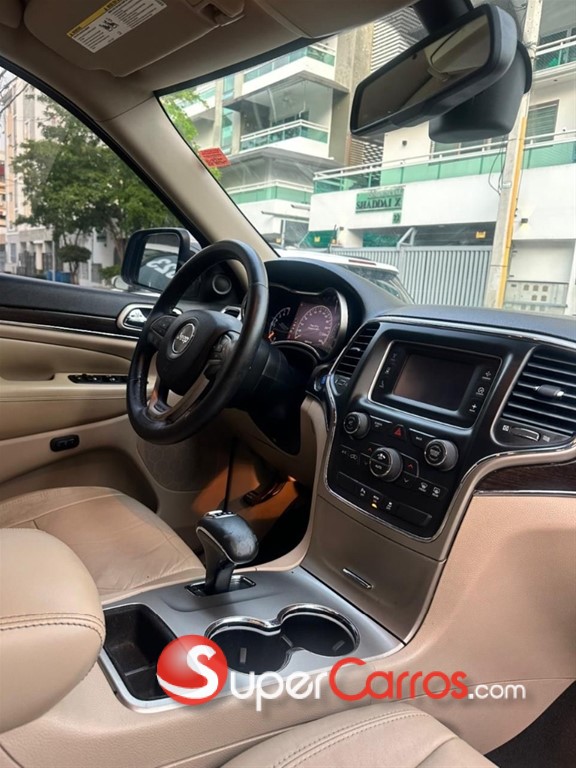 2014 Jeep Grand Cherokee Limited — foto 6 / 10