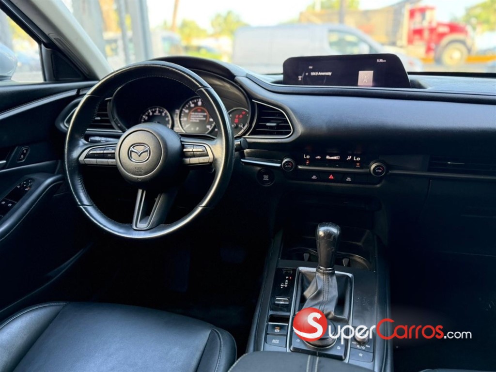 2021 Mazda CX-30 Select — foto 8 / 12
