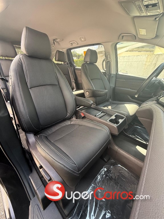 2020 Honda Odyssey EX — foto 10 / 12