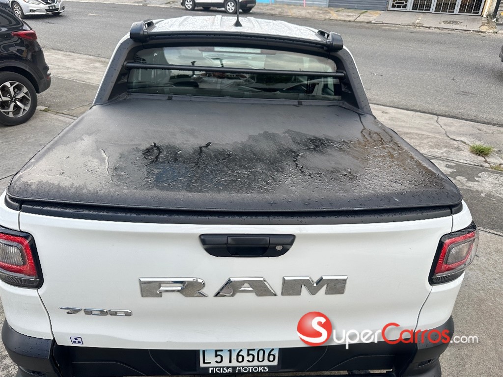 2024 Ram 700 SLT — foto 6 / 8