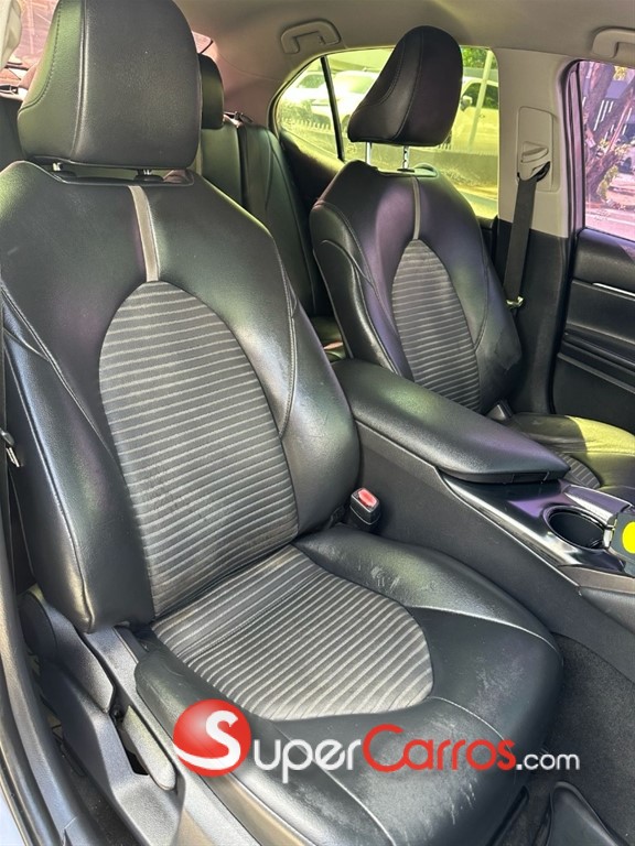 2018 Toyota Camry SE — foto 11 / 11