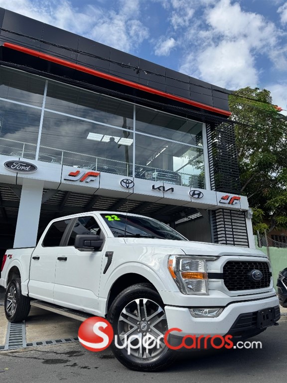 2022 Ford F 150 STX — foto 3 / 9