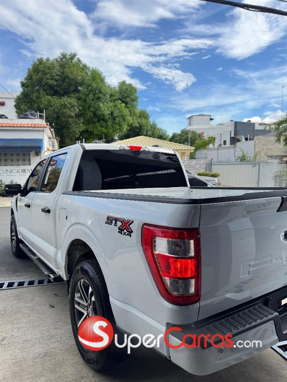 2022 Ford F 150 STX — foto 5 / 9