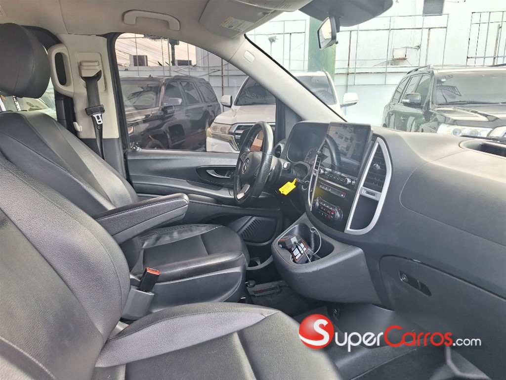 2018 Mercedes-Benz Metris — foto 8 / 12