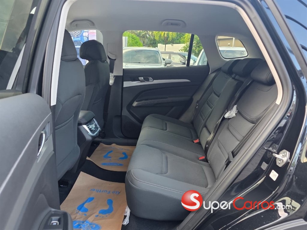 2026 Ford Territory Ambiente — foto 8 / 12