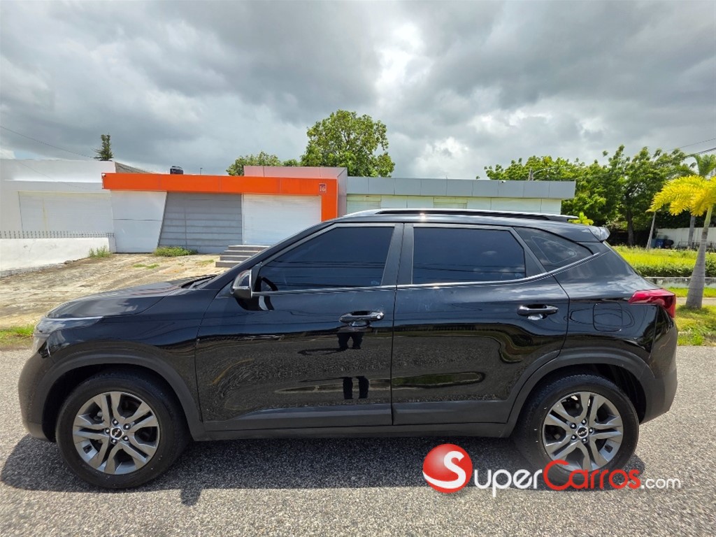 2023 Kia Seltos LX — foto 7 / 10