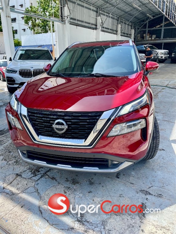 2022 Nissan Rogue SL — foto 2 / 12