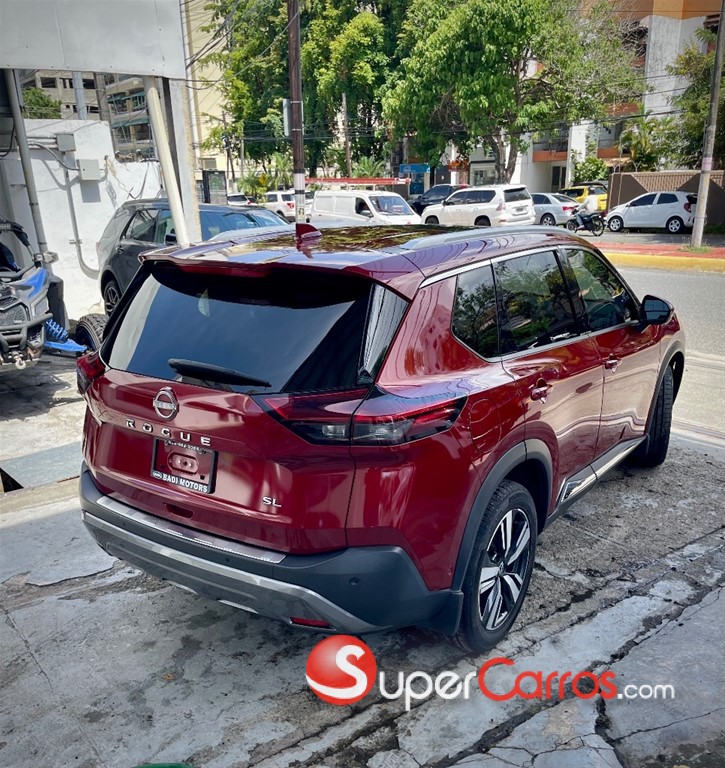 2022 Nissan Rogue SL — foto 5 / 12