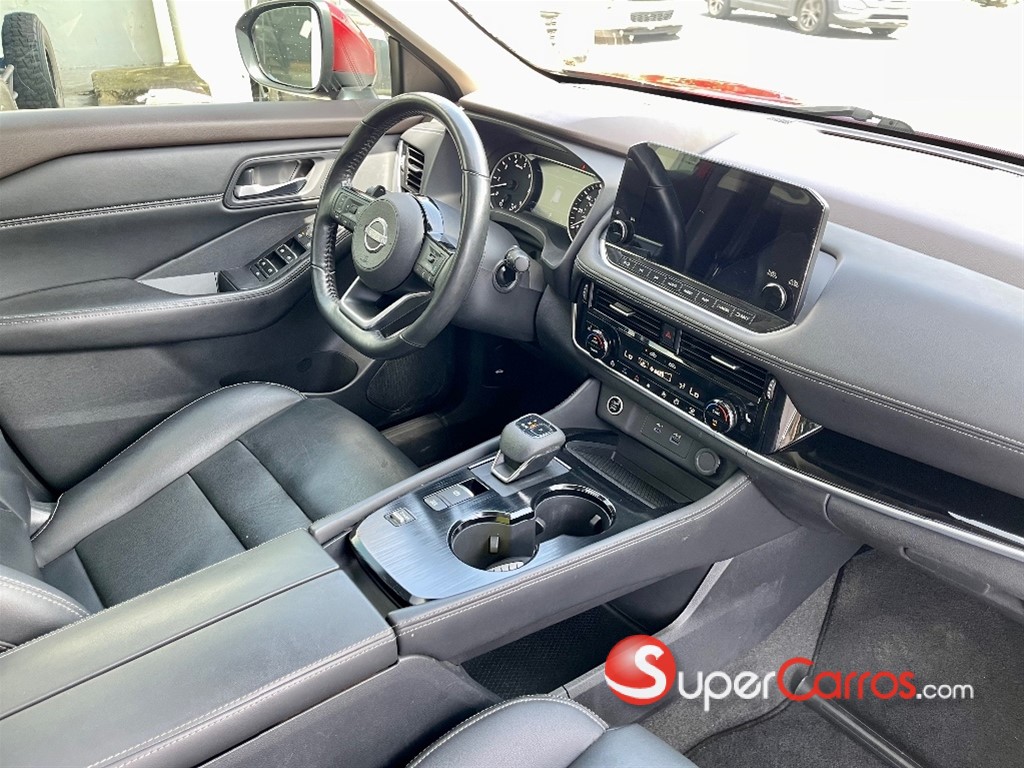 2022 Nissan Rogue SL — foto 9 / 12