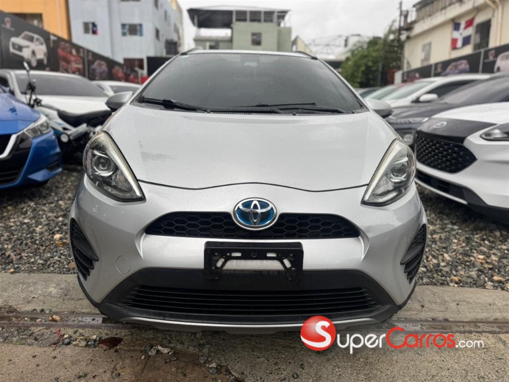 2018 Toyota Prius C