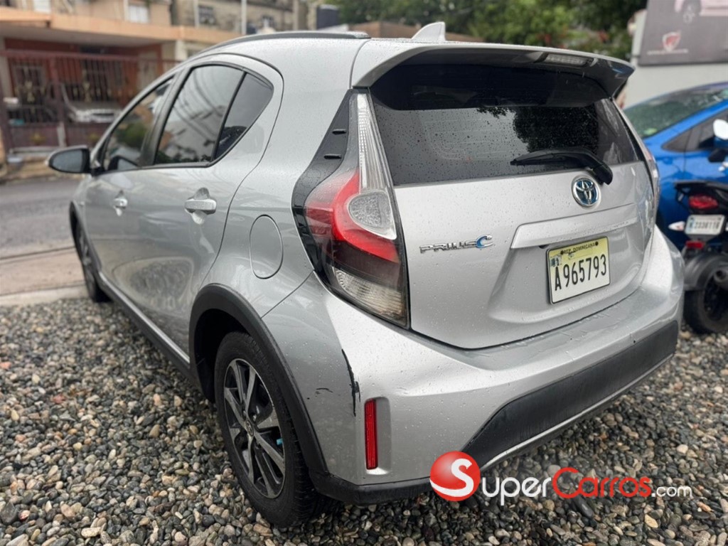 2018 Toyota Prius C — foto 5 / 7
