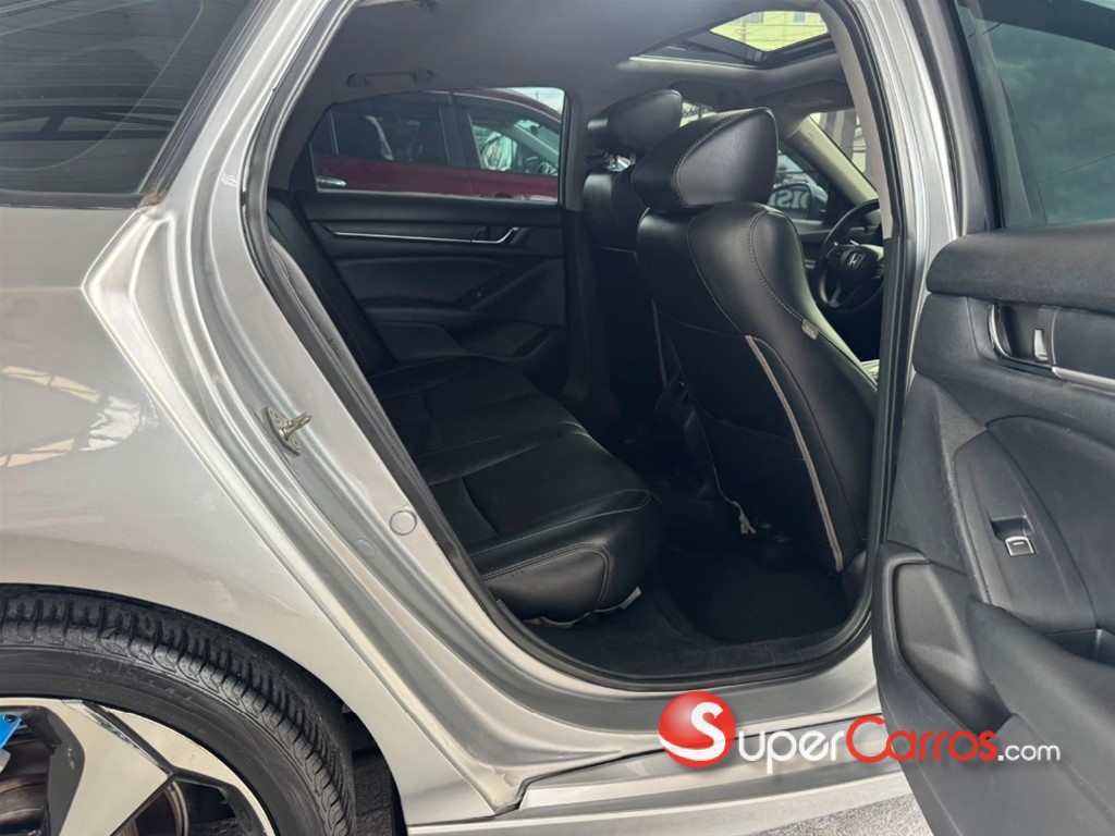2019 Honda Accord EX — foto 7 / 11