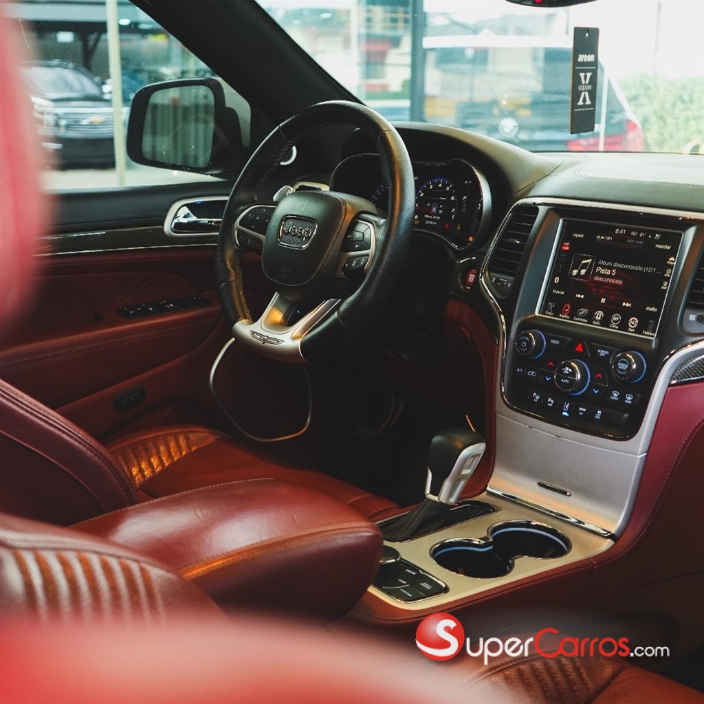 2018 Jeep Grand Cherokee Trackhawk — foto 8 / 10