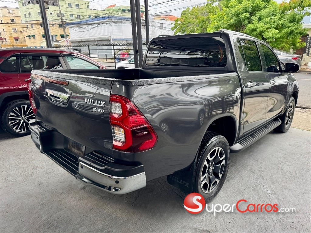 2023 Toyota Hilux Limited TSS — foto 6 / 11