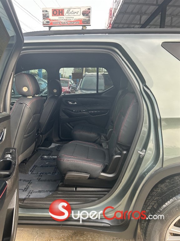 2022 Chevrolet Traverse LT — foto 8 / 12