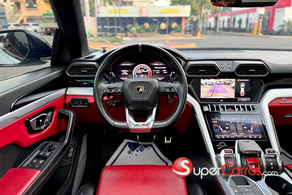 2019 Lamborghini Urus — foto 5 / 12
