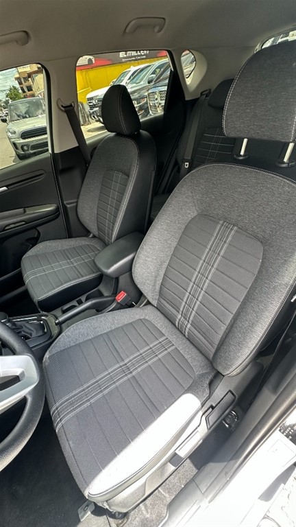 2026 Kia Sonet — foto 8 / 10