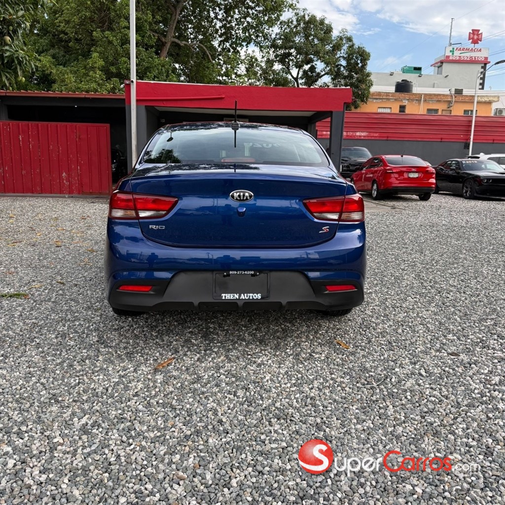 2020 Kia Rio S — foto 5 / 12