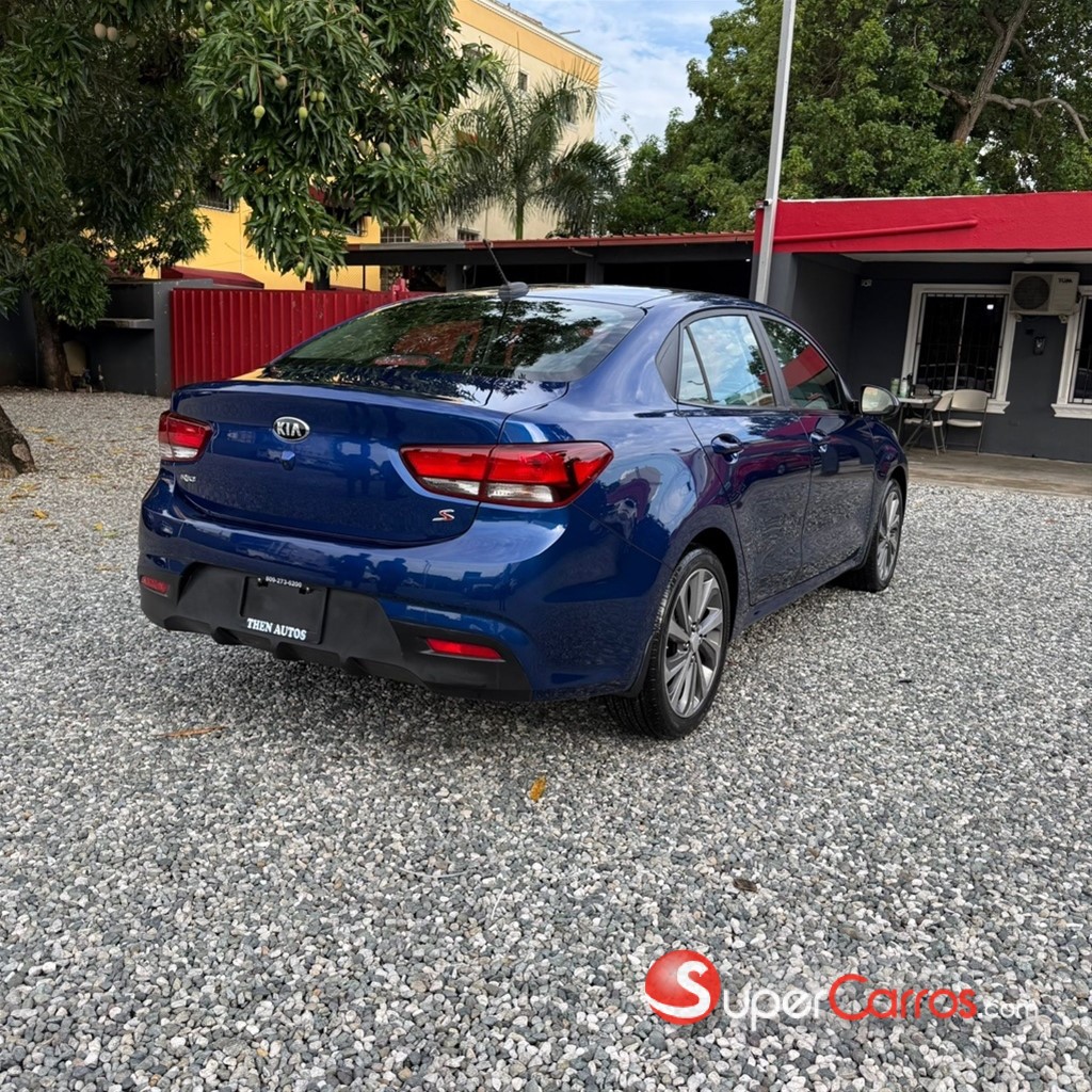 2020 Kia Rio S — foto 6 / 12