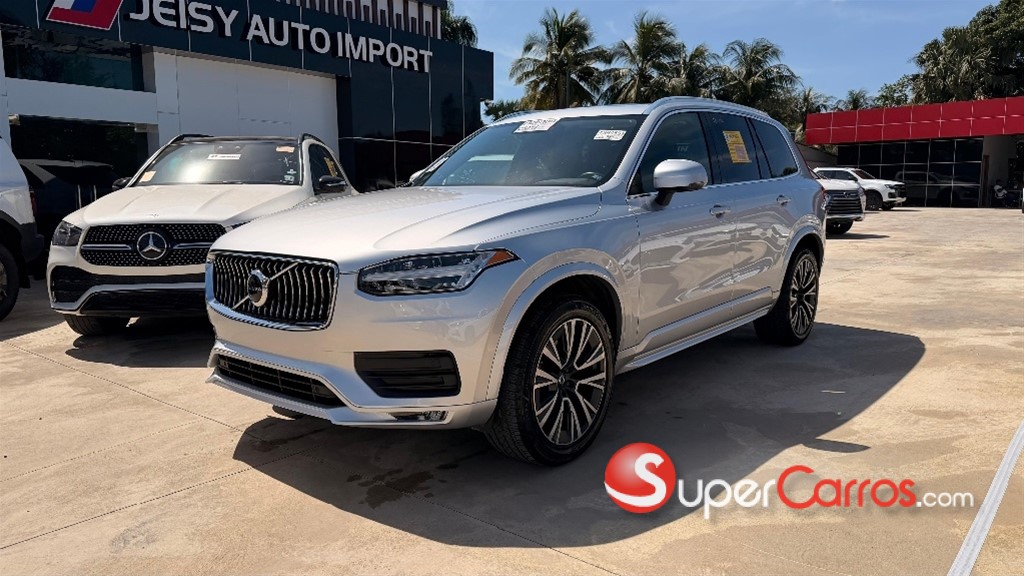 2020 Volvo XC90 Momentum T5