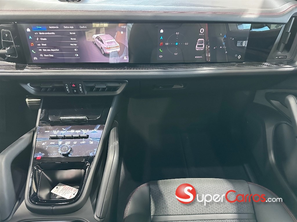 2026 Porsche Cayenne Coupe GTS — foto 8 / 10