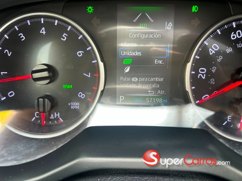 2019 Toyota RAV4 XLE — foto 10 / 12