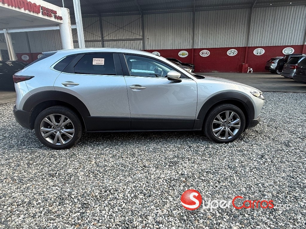 2021 Mazda CX-30 — foto 3 / 12
