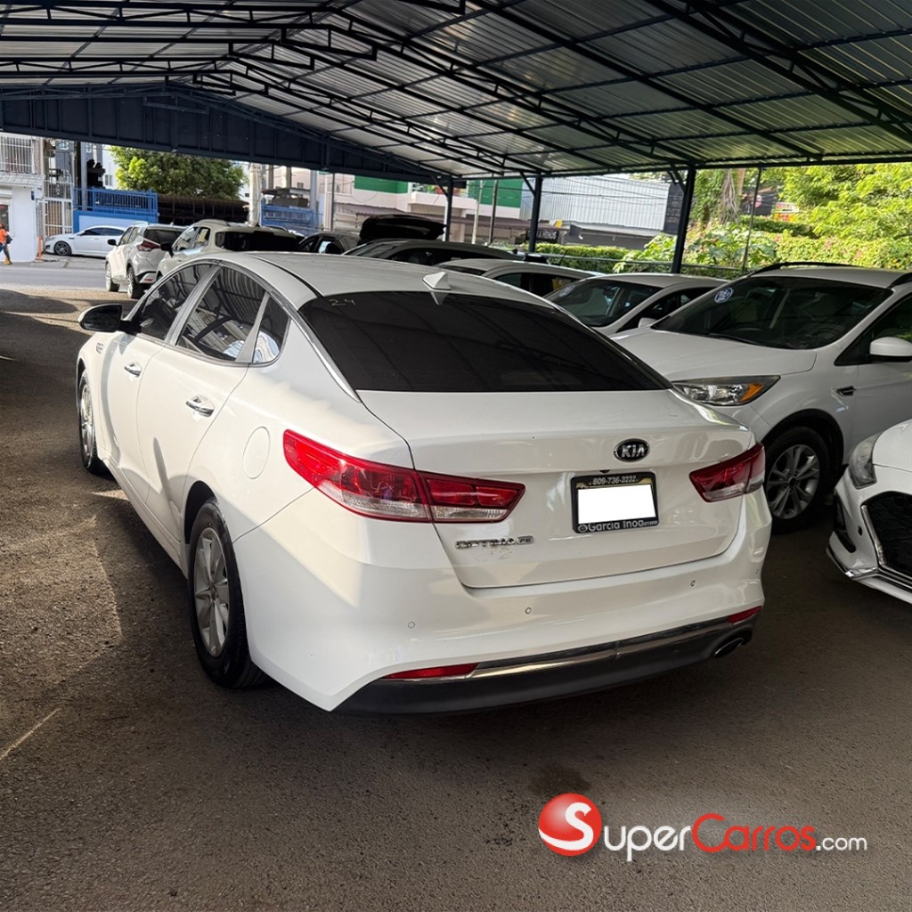 2018 Kia Optima LX — foto 4 / 9
