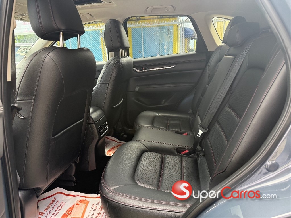 2023 Mazda CX-5 Carbon Edition — foto 10 / 12