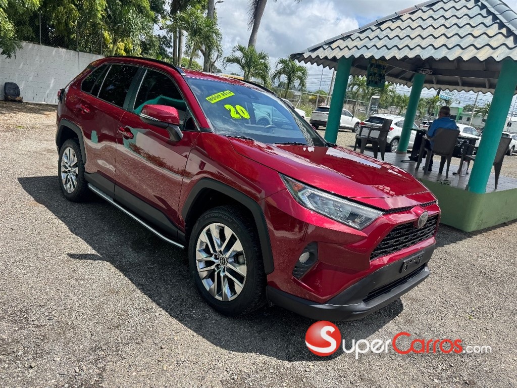 2020 Toyota RAV4 XLE — foto 7 / 12