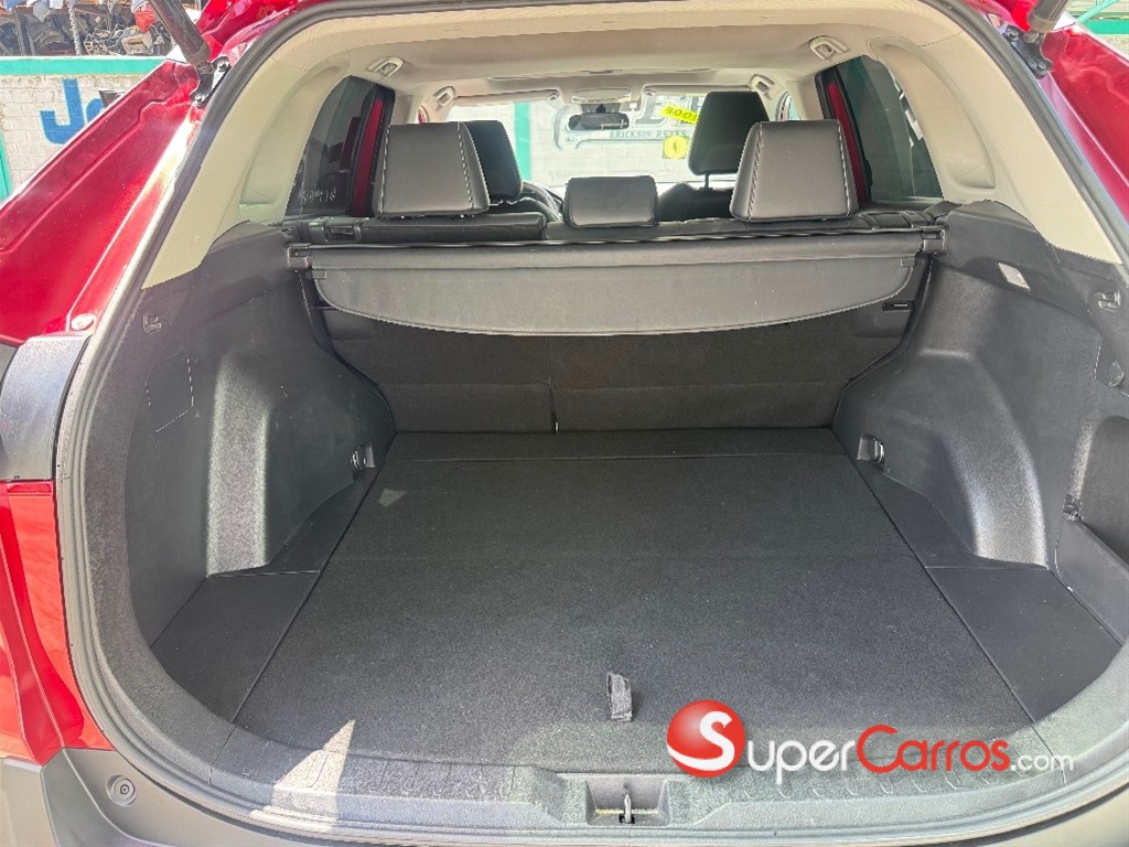 2020 Toyota RAV4 XLE — foto 11 / 12