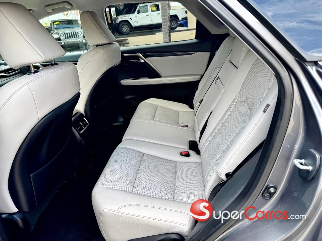 2020 Lexus RX 350 — foto 7 / 12