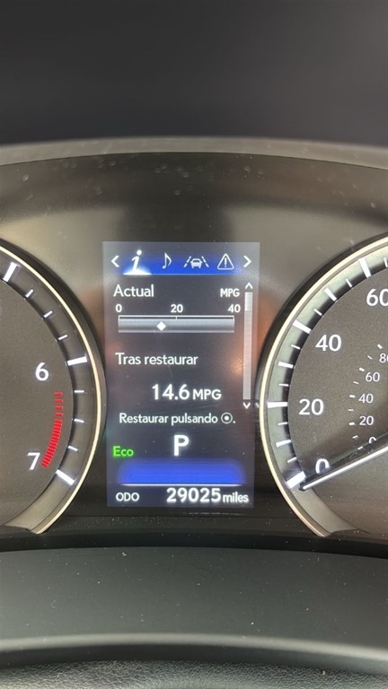 2020 Lexus RX 350 — foto 10 / 12