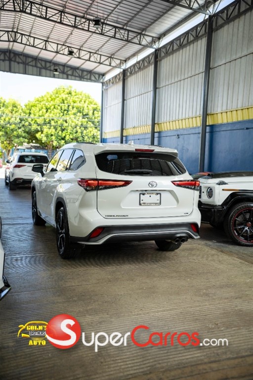 2021 Toyota Highlander XSE — foto 4 / 12