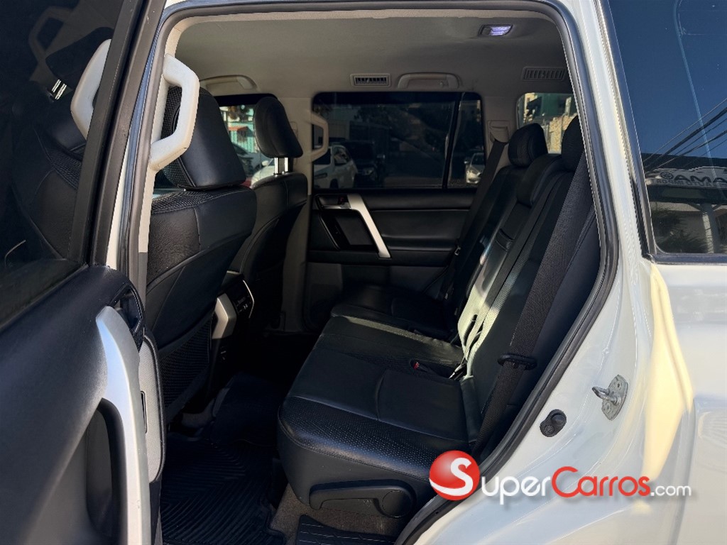 2013 Toyota Land Cruiser Prado VX — foto 6 / 12
