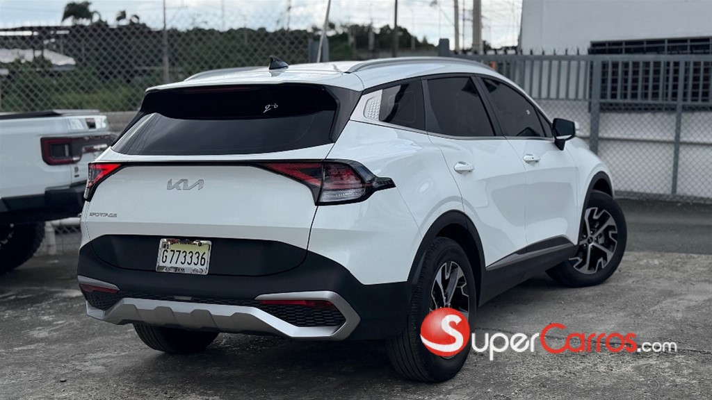 2026 Kia Sportage Sport — foto 2 / 10