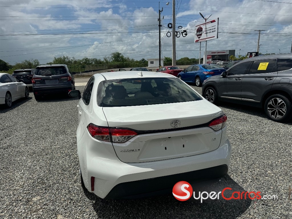 2020 Toyota Corolla LE — foto 3 / 10