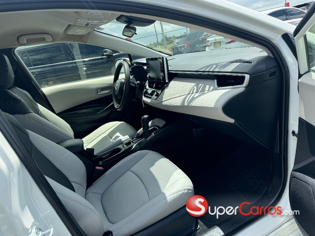 2020 Toyota Corolla LE — foto 6 / 10