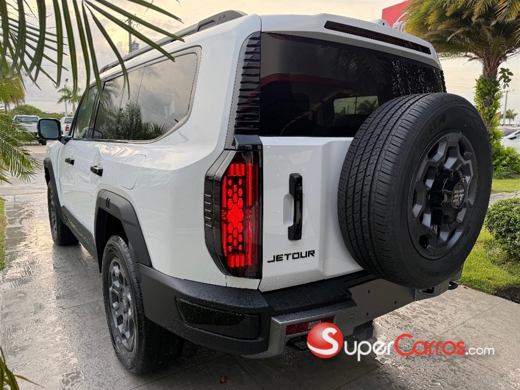 2027 Jetour G700 — foto 4 / 12