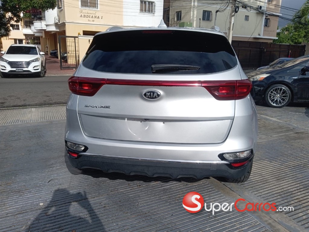 2020 Kia Sportage LX — foto 5 / 11