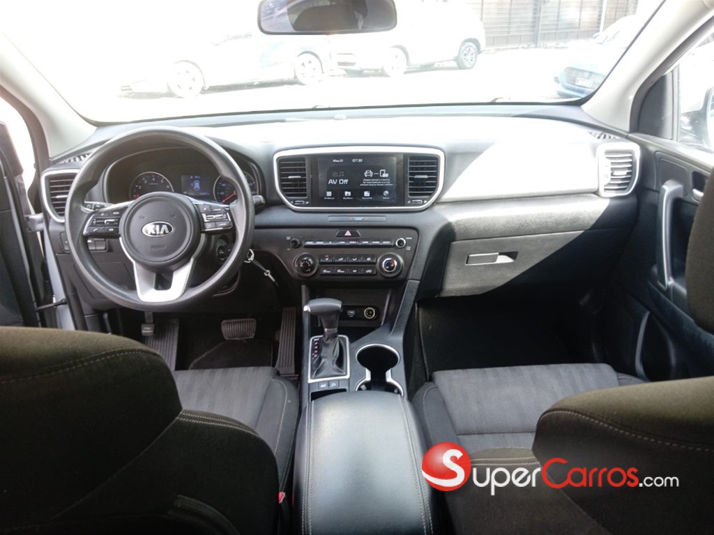 2020 Kia Sportage LX — foto 10 / 11