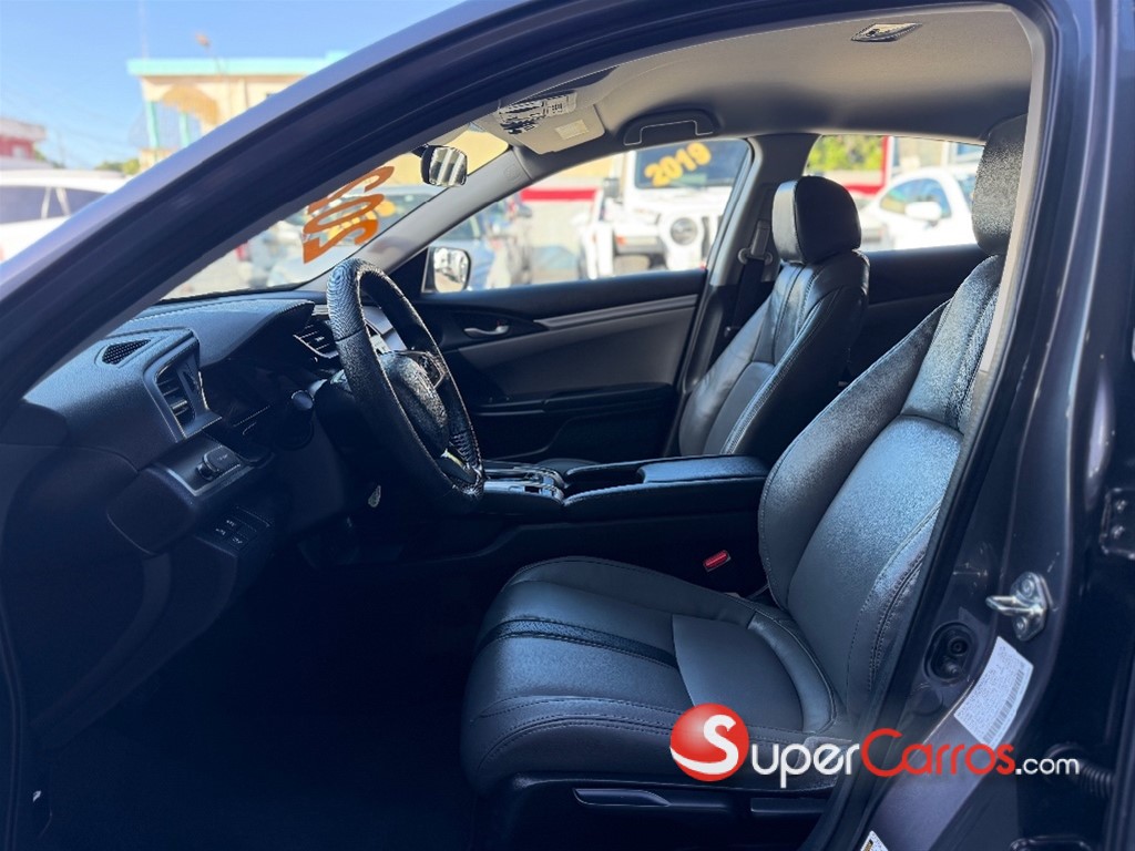 2021 Honda Civic LX — foto 8 / 12