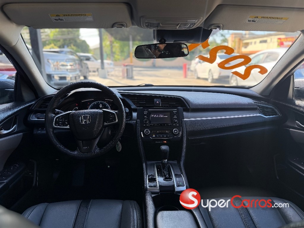 2021 Honda Civic LX — foto 9 / 12
