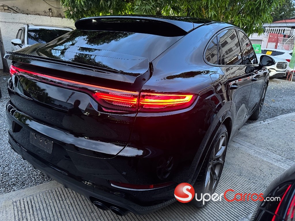 2021 Porsche Cayenne Coupe — foto 5 / 9