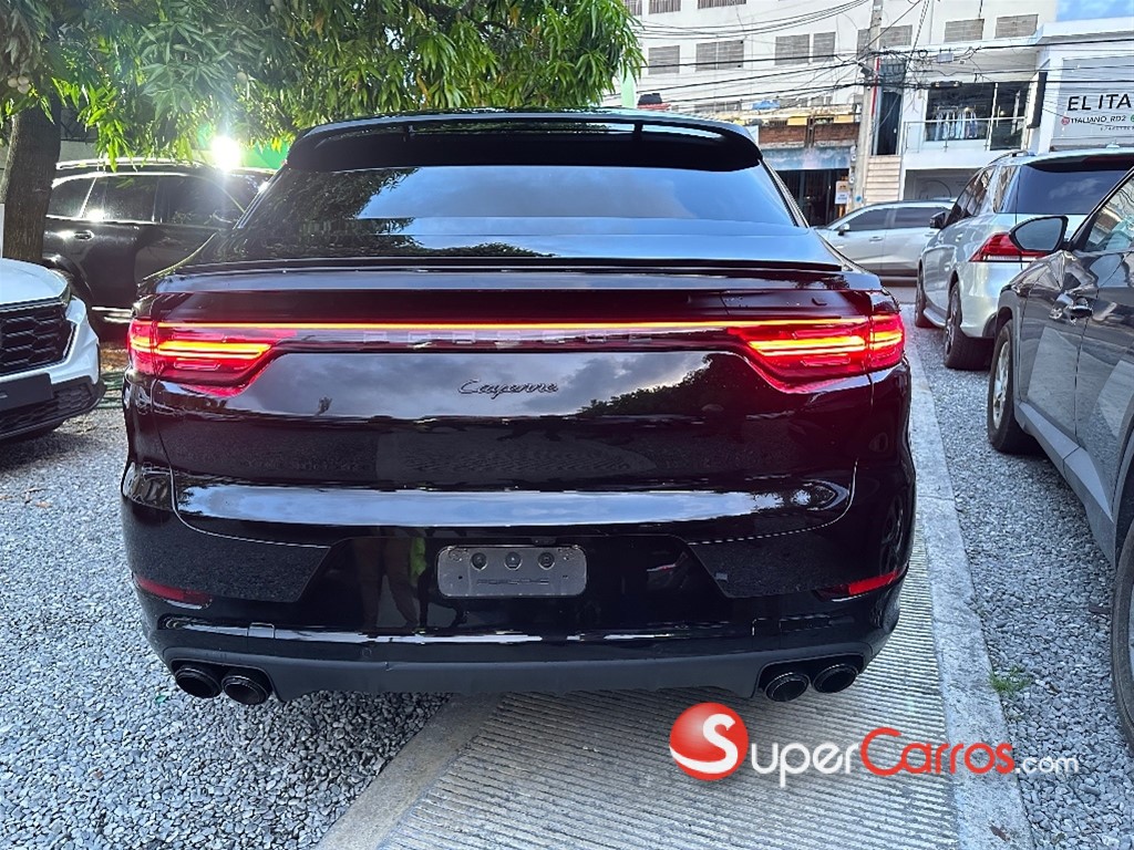 2021 Porsche Cayenne Coupe — foto 6 / 9