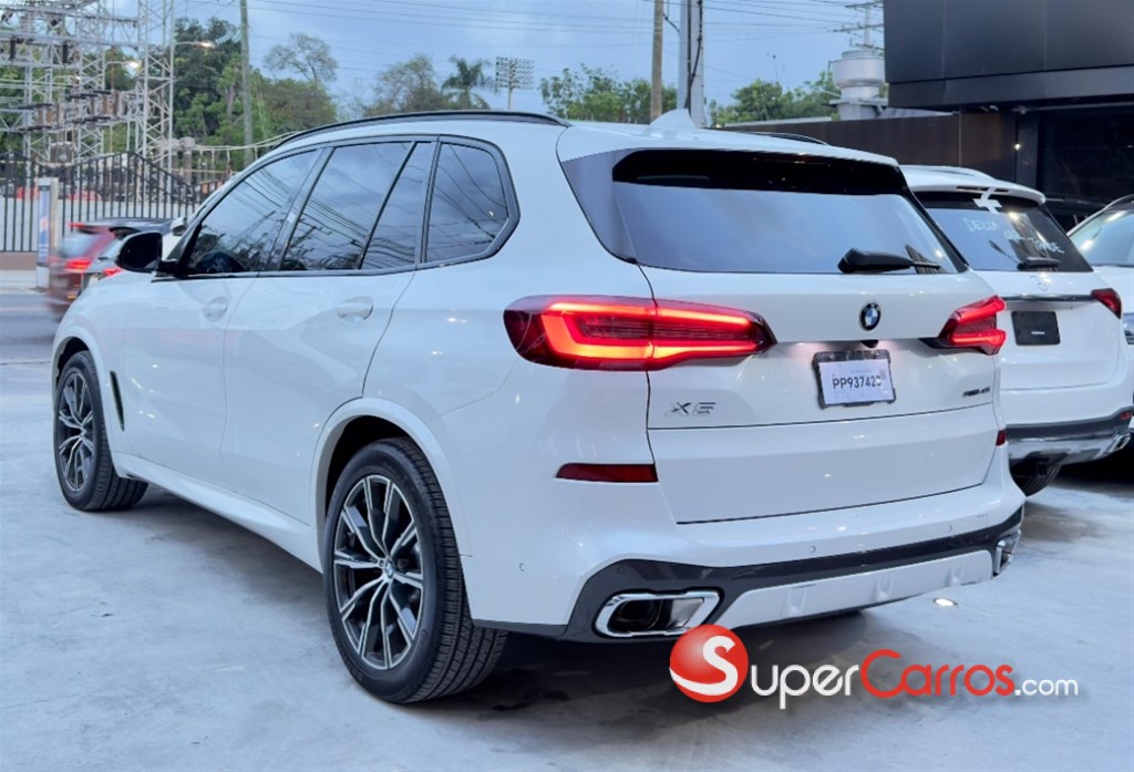 2021 BMW X 5 XDRIVE 40i M PACKAGE — foto 4 / 8
