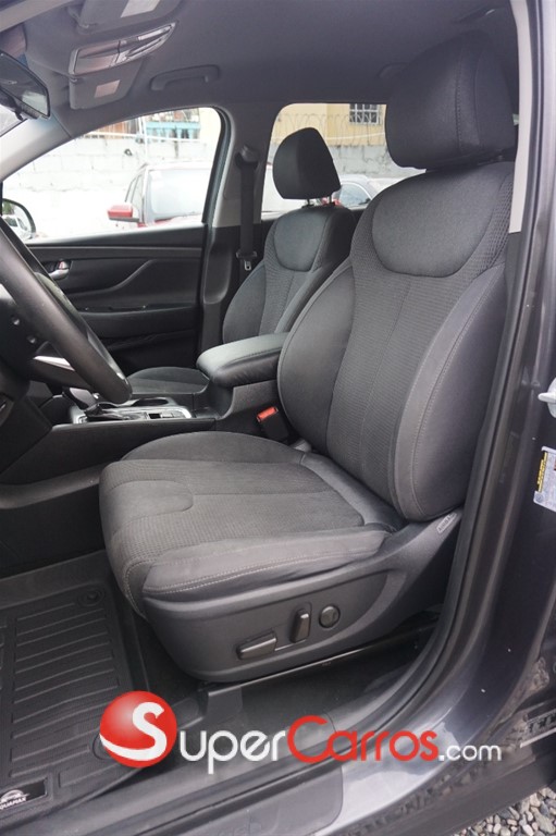 2020 Hyundai Santa Fe SEL — foto 8 / 10