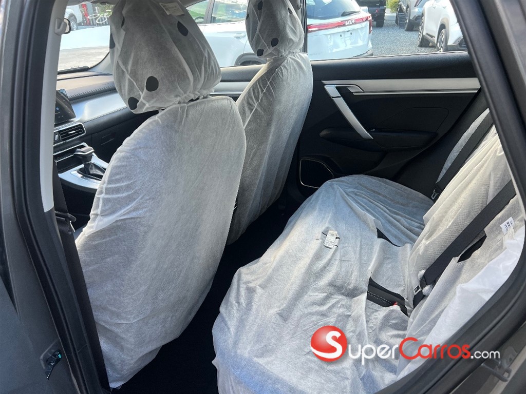 2027 Geely COOLRAY — foto 11 / 11