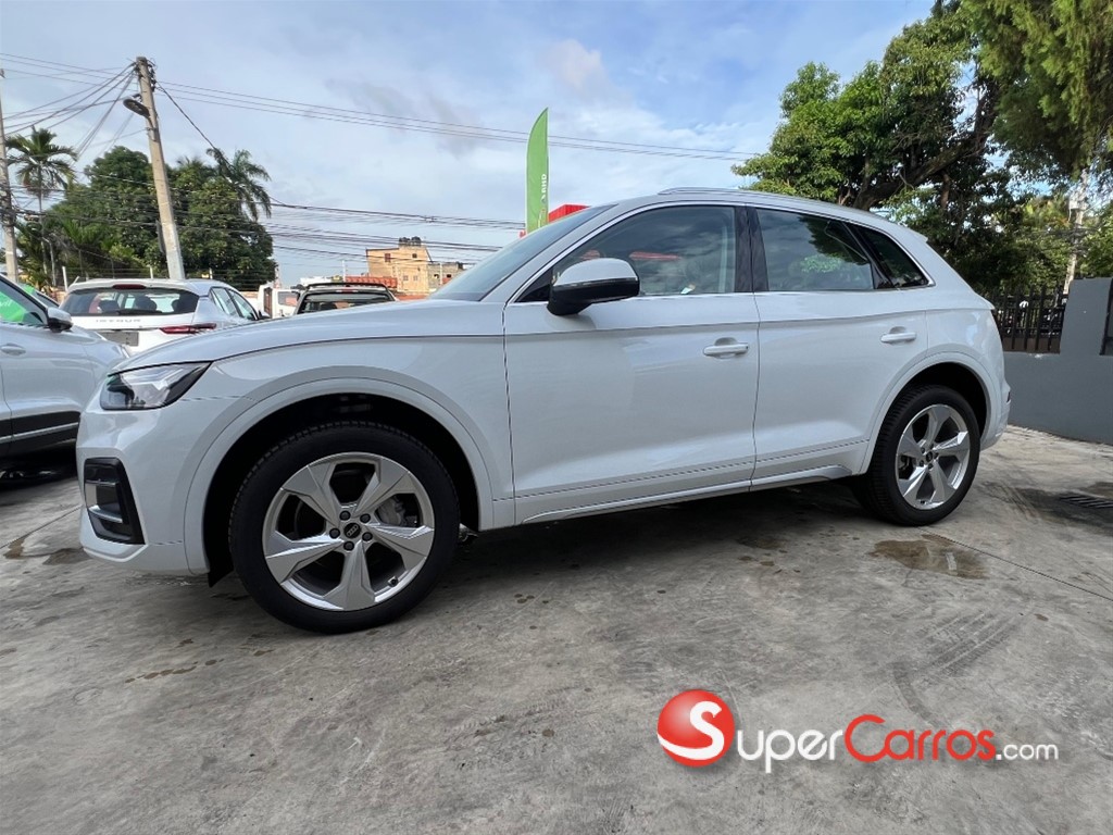 2025 Audi Q5 45 TFSI QUATTRO — foto 9 / 9
